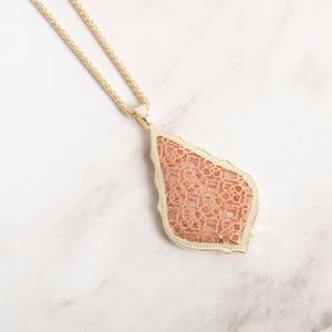Kendra Scott Aiden Long Pendant Necklace Rose Gold. Also comes with dusk bag.